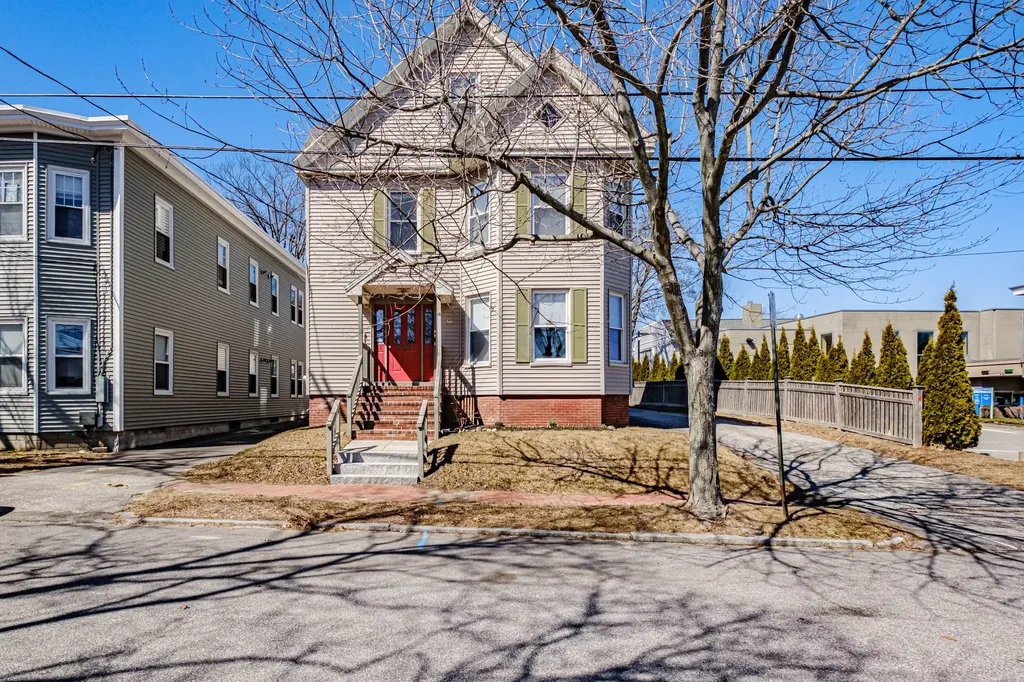 15 Fessenden Street Portland ME 04103