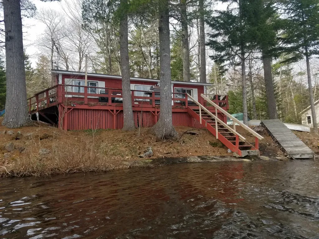 34 S Third Avenue Lincolnville ME 04849