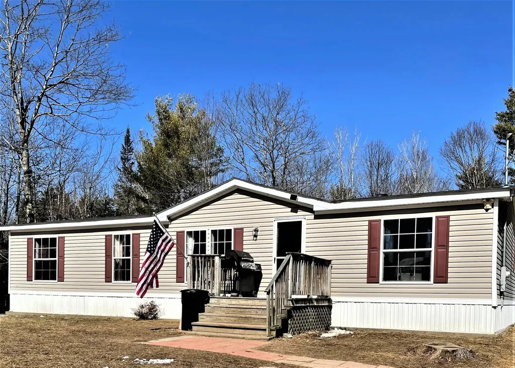742 Dead River Road Litchfield ME 04350