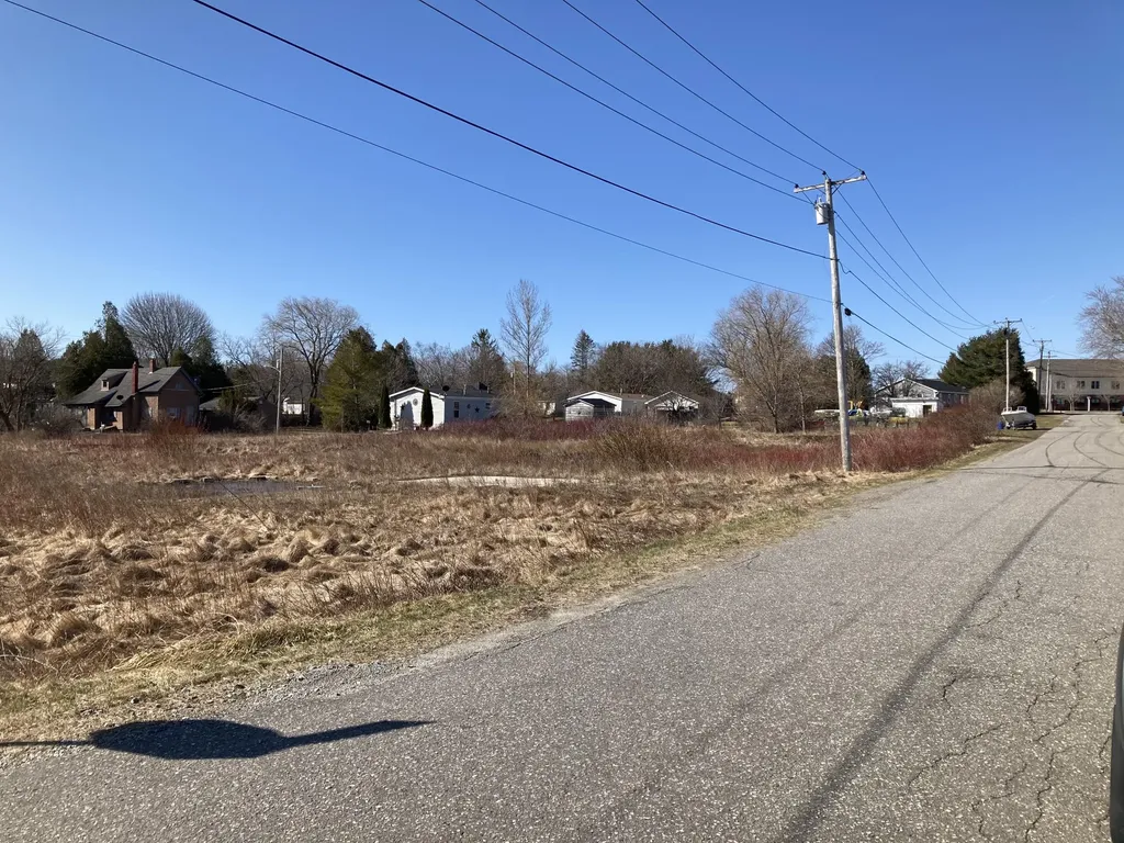 10 Lovejoy Street Rockland ME 04841