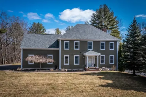 24 Jeffrey Drive York ME 03909