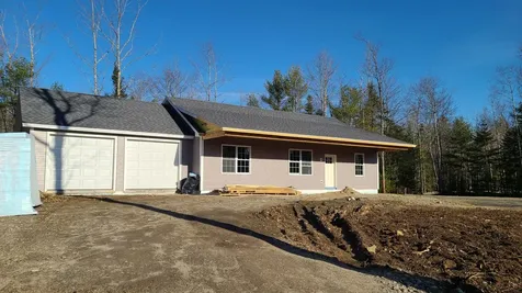 113 Matthew Lane West Gardiner ME 04345