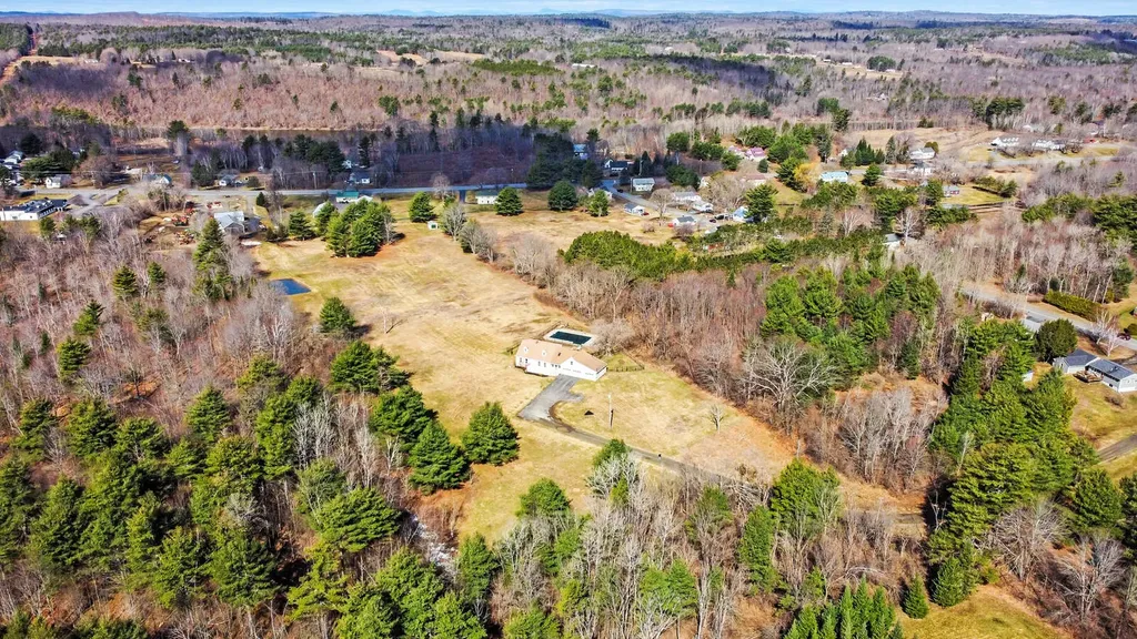 34 Stevens Road Augusta ME 04330