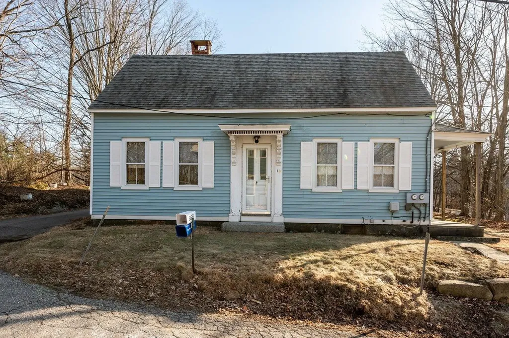 10 Mount Pleasant Street Newmarket NH 03857