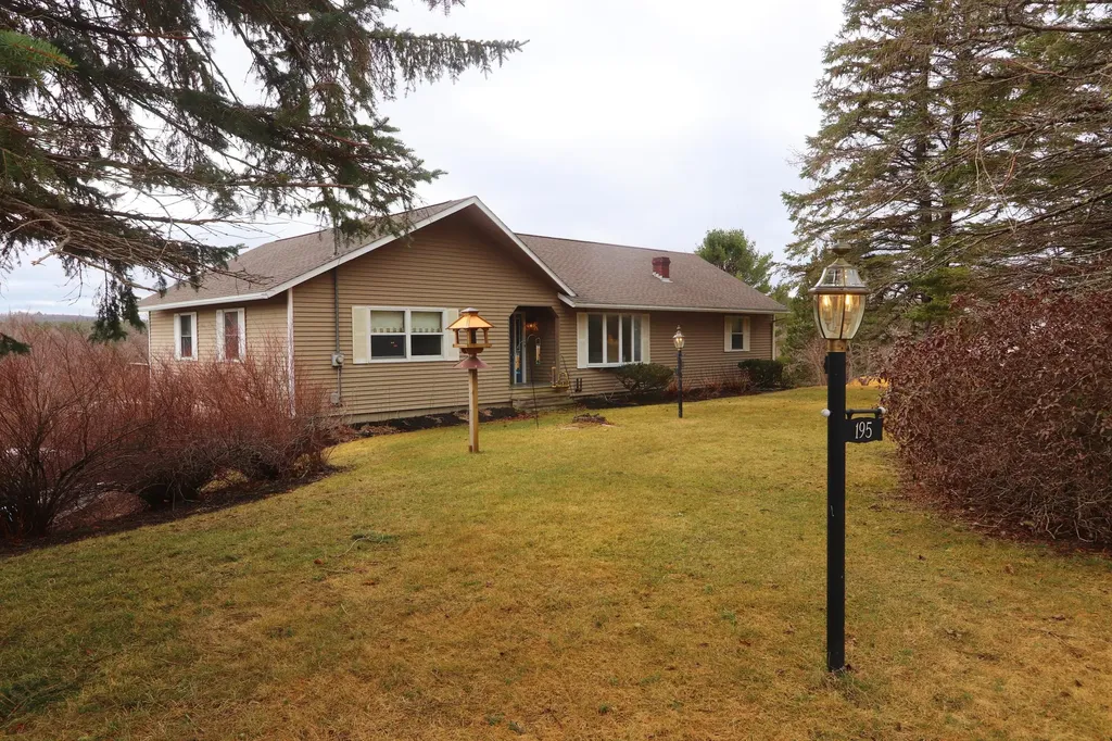 195 Swetts Pond Road Orrington ME 04474