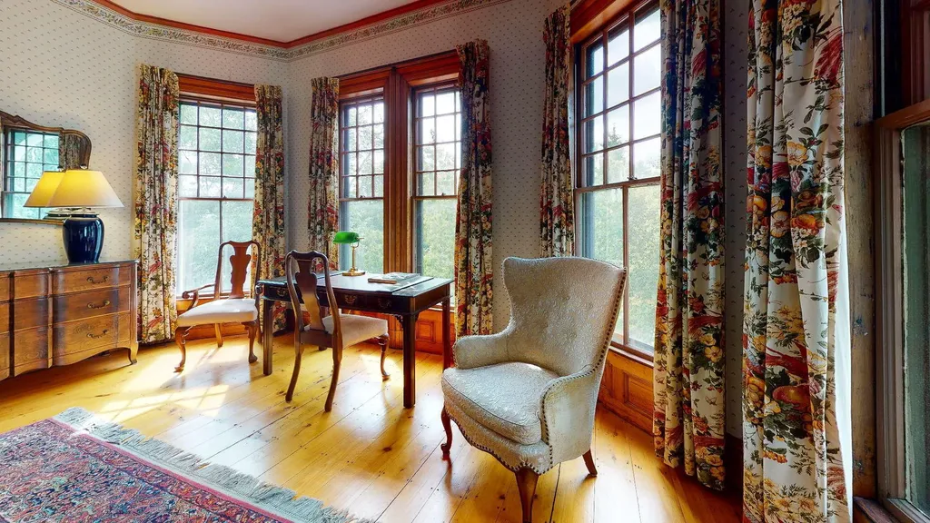 102 Cumberland Street Westbrook ME 04092