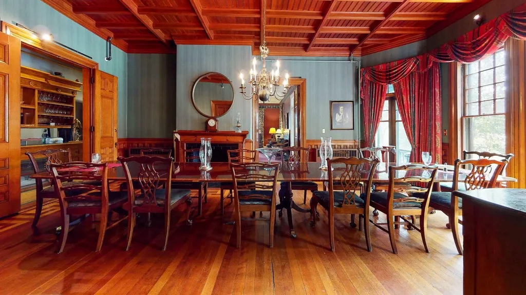 102 Cumberland Street Westbrook ME 04092