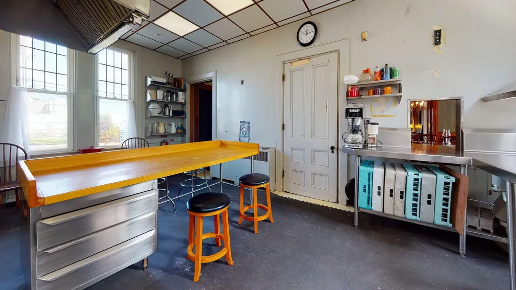 102 Cumberland Street Westbrook ME 04092