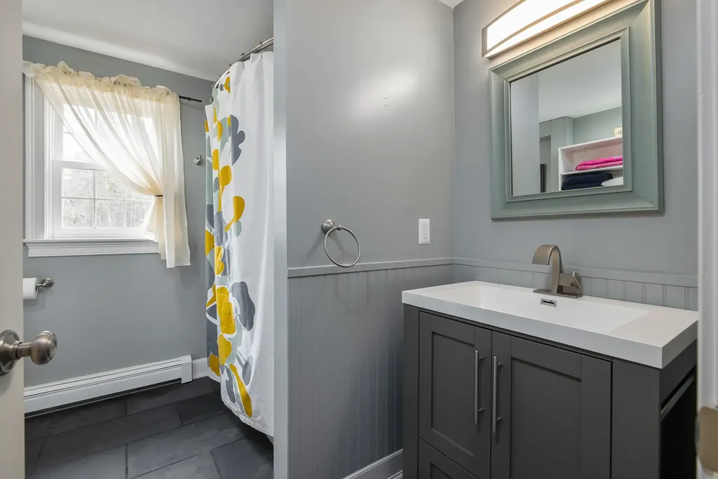 504 Brixham Road Eliot ME 03903