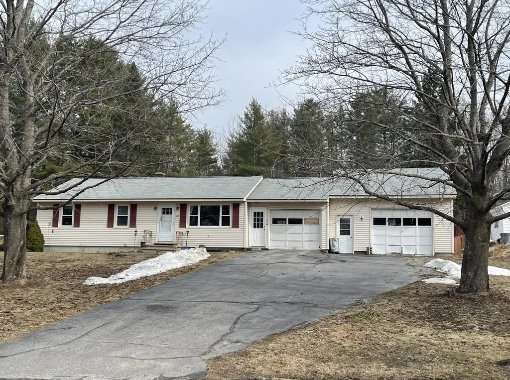 115 Harlow Hill Road Mexico ME 04257