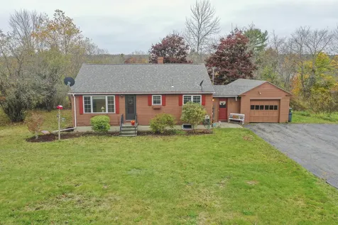 22 Knox Bros Avenue Searsport ME 04974