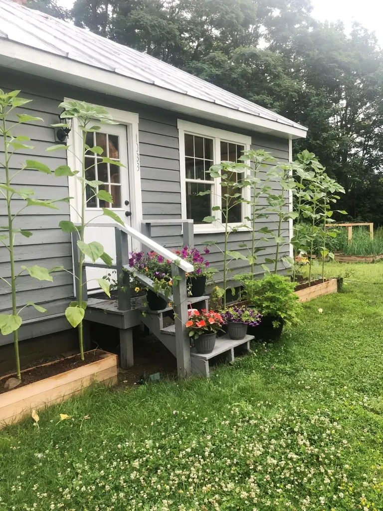 1083 Fairbanks Road Farmington ME 04938