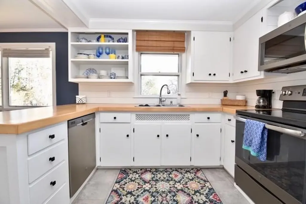 19 Longview Terrace Kennebunk ME 04043