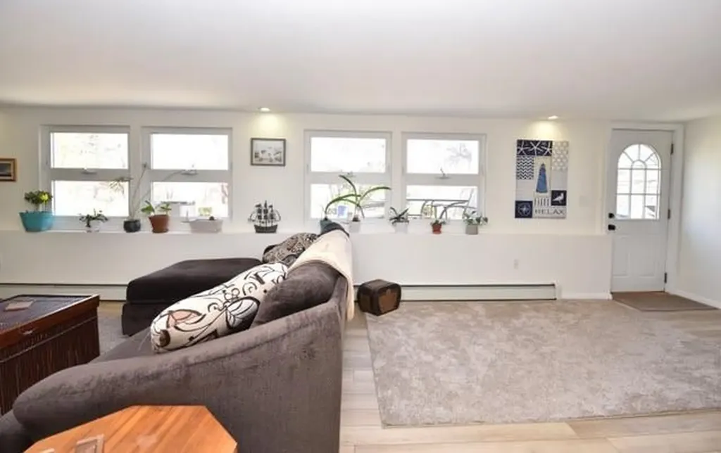 19 Longview Terrace Kennebunk ME 04043