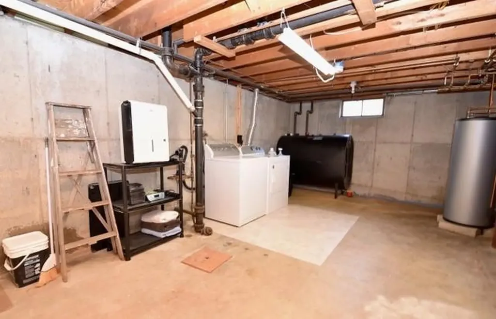 19 Longview Terrace Kennebunk ME 04043