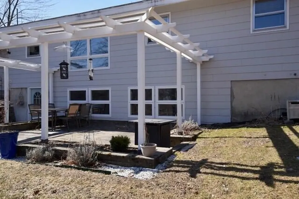 19 Longview Terrace Kennebunk ME 04043