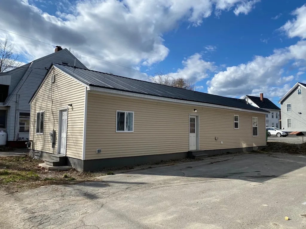 5 Elm Court Waterville ME 04901