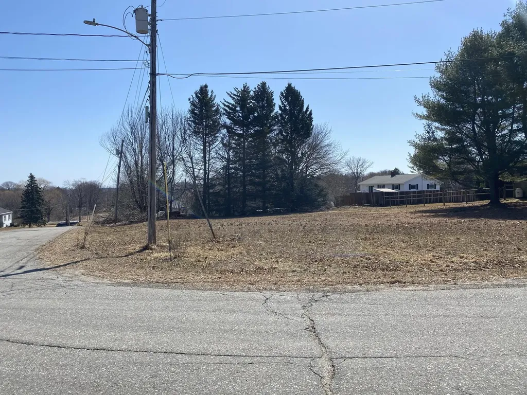 9 Orchard Street Rockland ME 04841