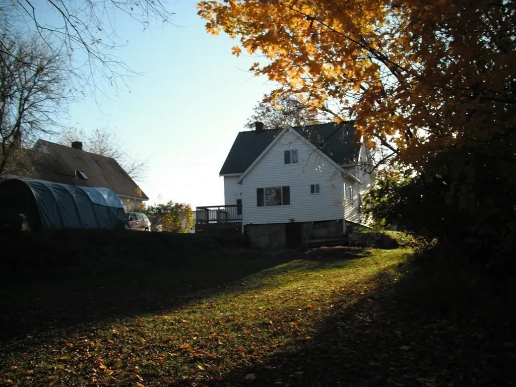 76 4th Street Old Town ME 04468