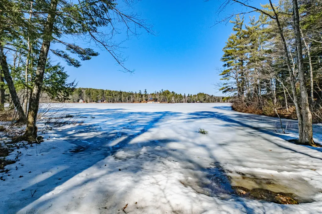 16 Twilight Trail Gray ME 04039