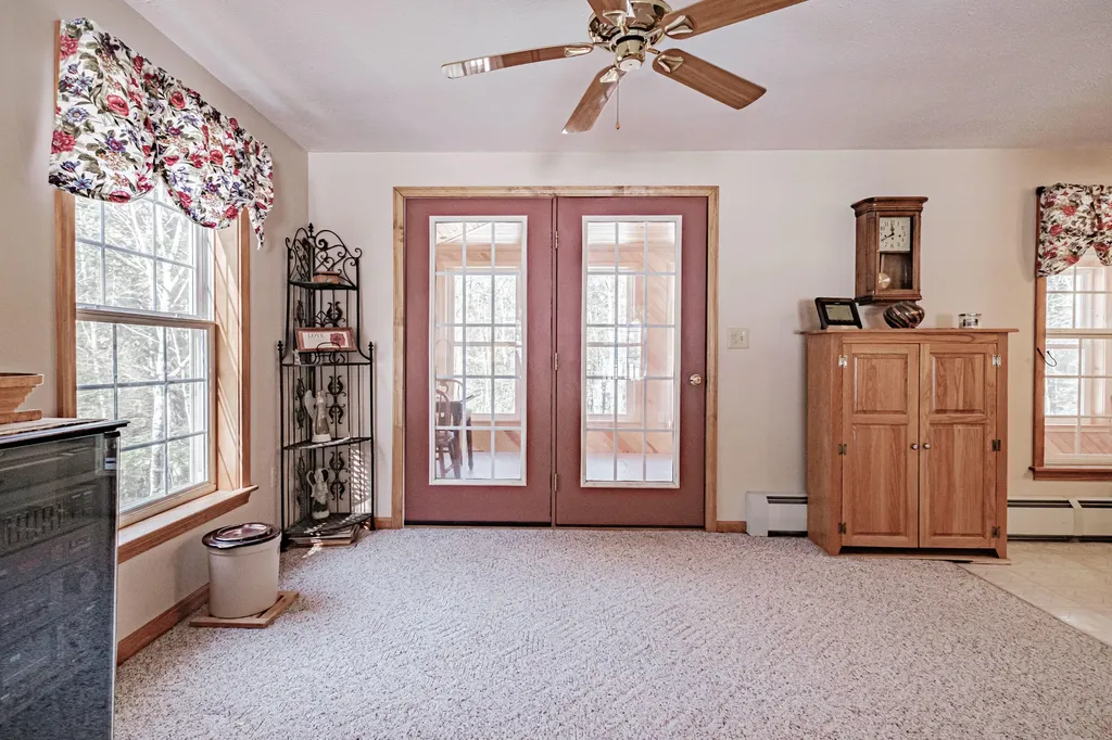 16 Twilight Trail Gray ME 04039