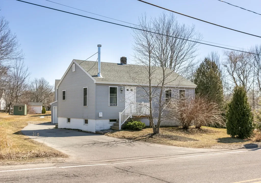 101 Maple Street Saco ME 04072