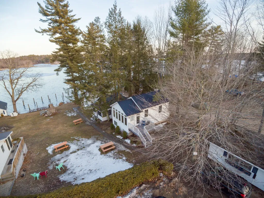 661 Whites Bridge Road Standish ME 04084
