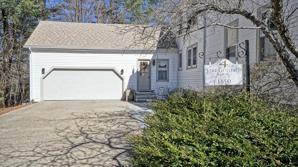 4 Littlefield Lane Scarborough ME 04074