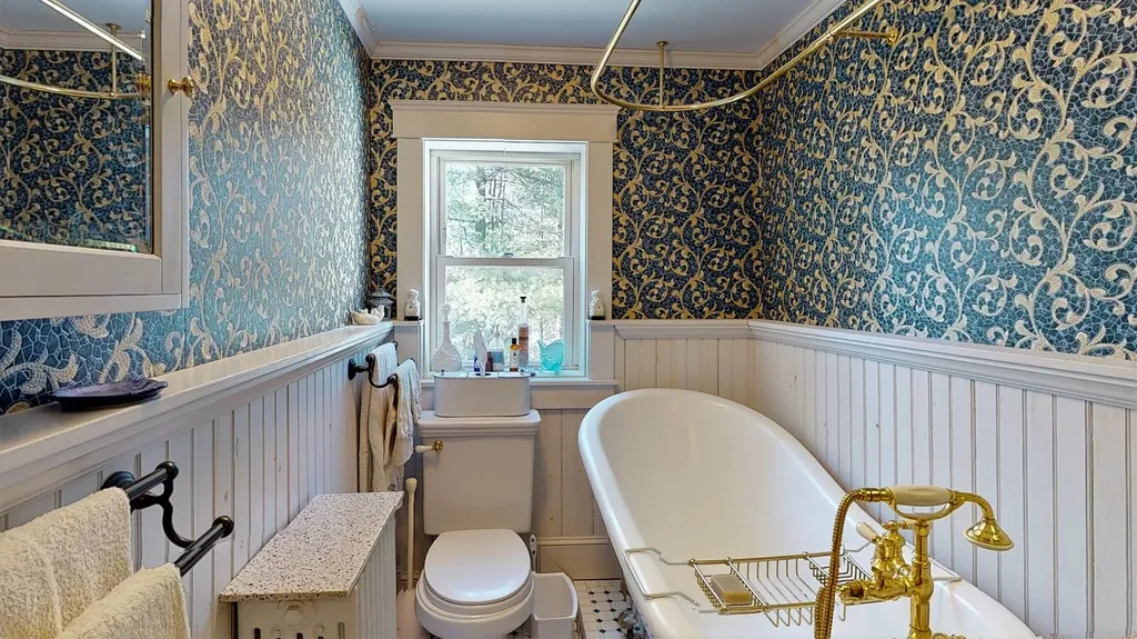 4 Littlefield Lane Scarborough ME 04074