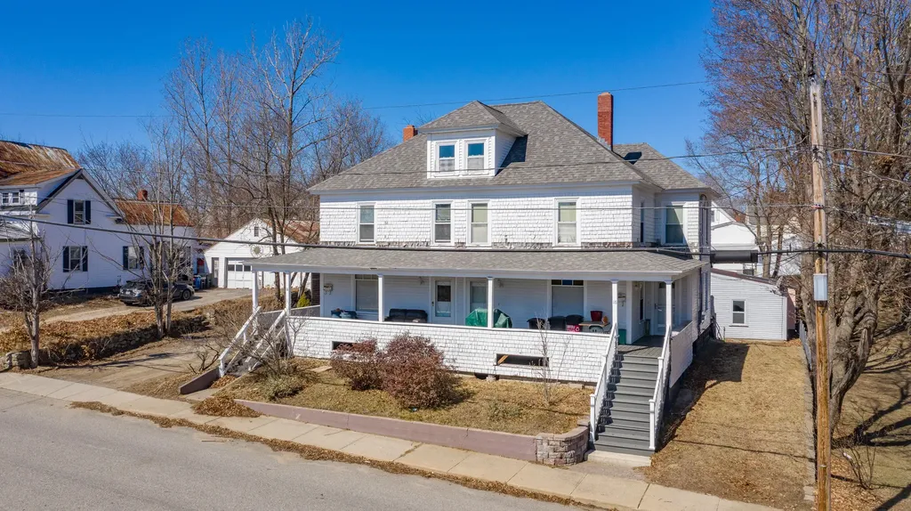 14 Tebbetts Avenue Sanford ME 04073