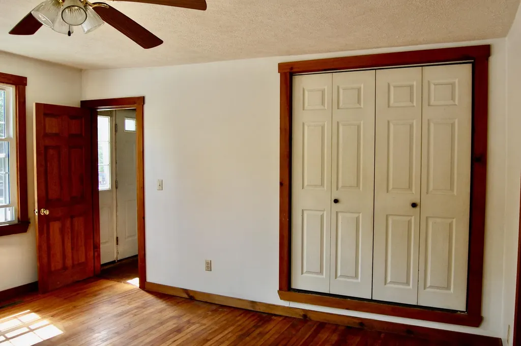 10 Lovejoy Pond Road Wayne ME 04284