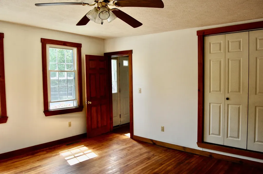 10 Lovejoy Pond Road Wayne ME 04284