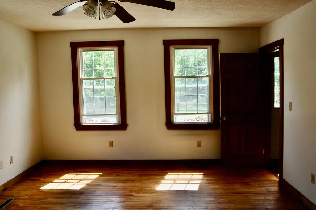 10 Lovejoy Pond Road Wayne ME 04284