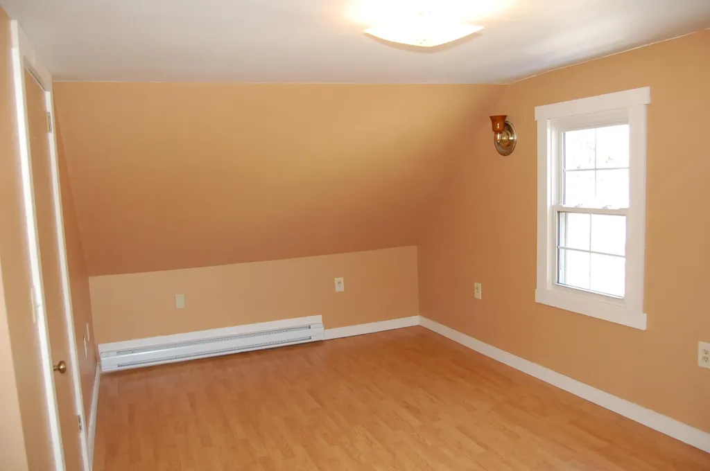 10 Lovejoy Pond Road Wayne ME 04284