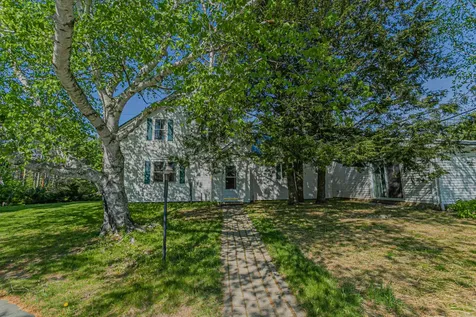 970 Industry Road Farmington ME 04938