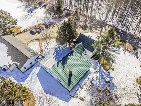 970 Industry Road Farmington ME 04938