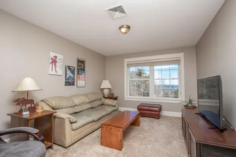 50 Ridge Road Portland ME 04103