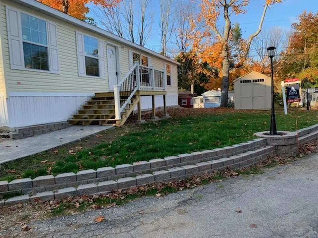 5 Spinney Way Kittery ME 03904