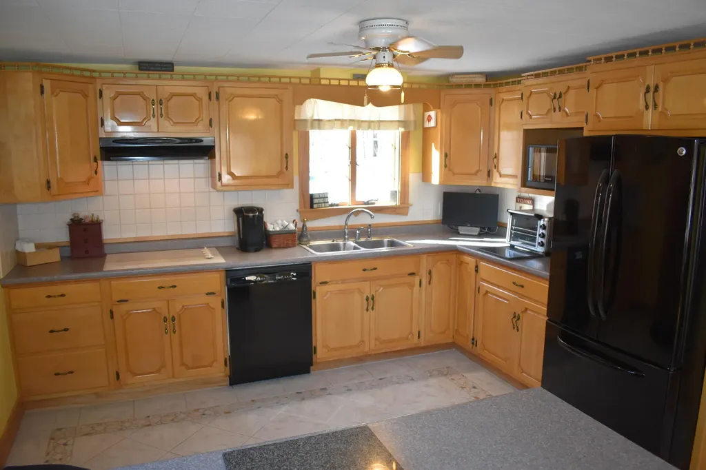 34 Park Street Farmingdale ME 04344