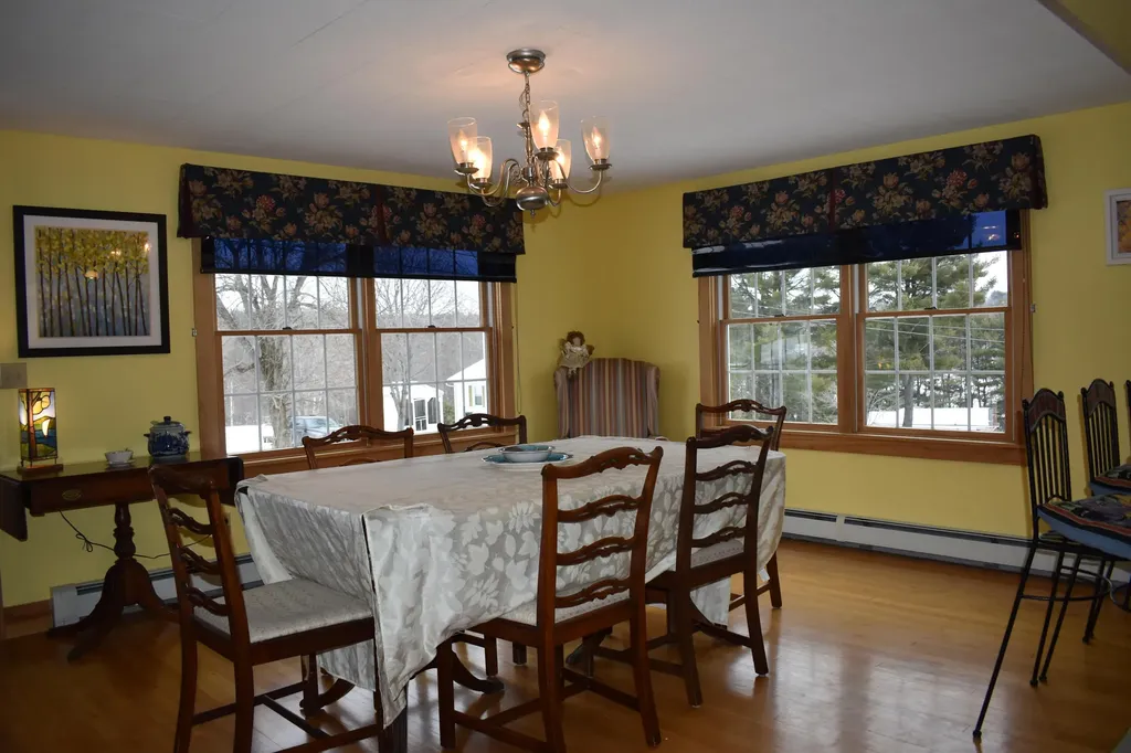 34 Park Street Farmingdale ME 04344