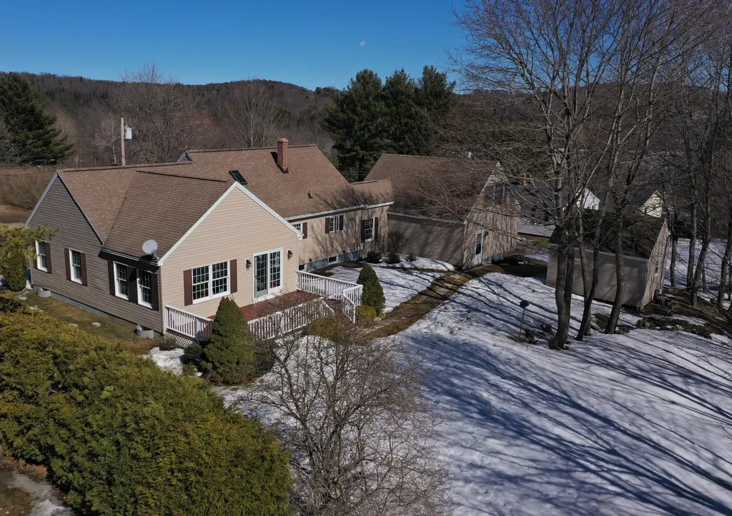 34 Park Street Farmingdale ME 04344