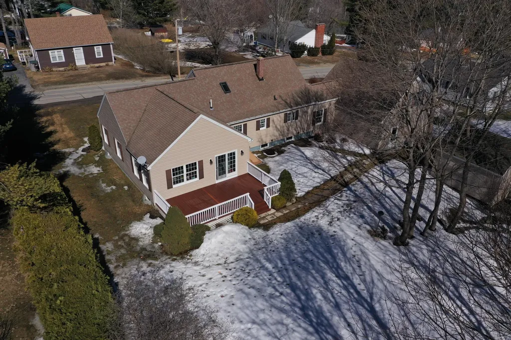 34 Park Street Farmingdale ME 04344
