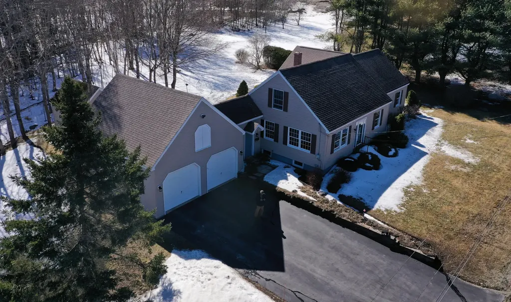 34 Park Street Farmingdale ME 04344