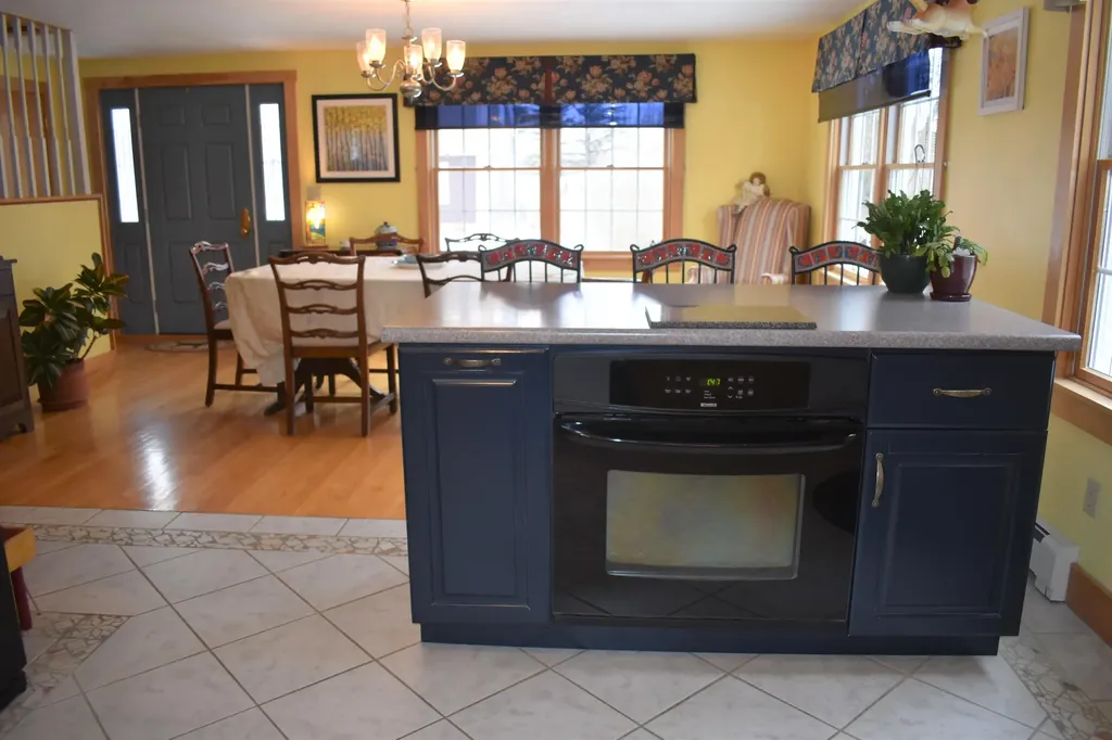 34 Park Street Farmingdale ME 04344
