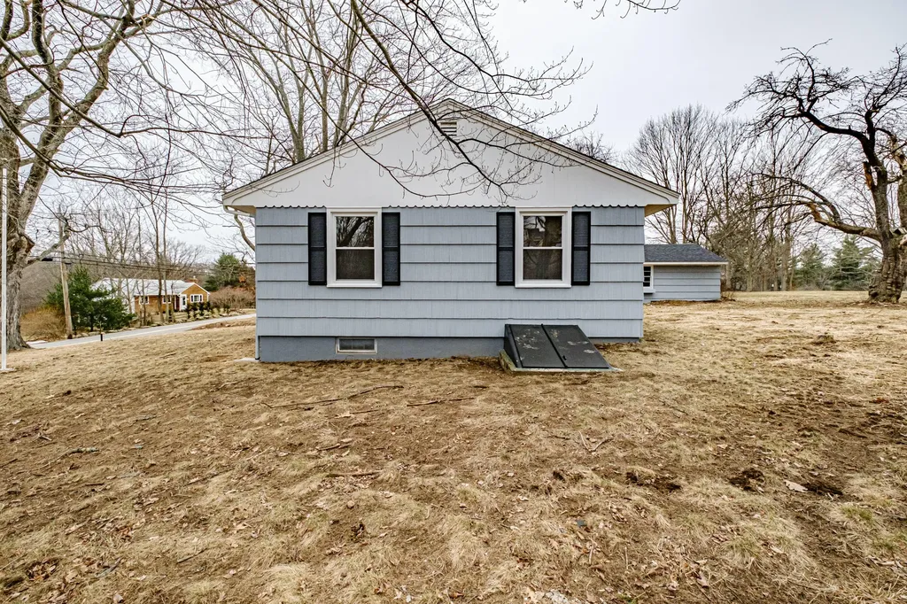 67 Cutts Road Kittery ME 03904