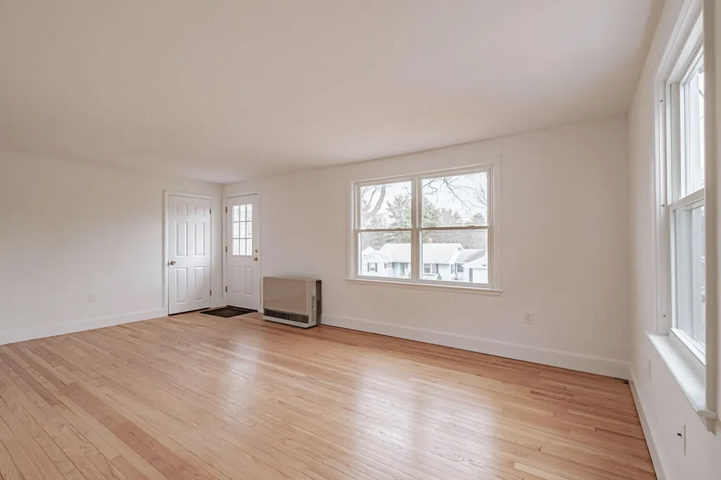 67 Cutts Road Kittery ME 03904