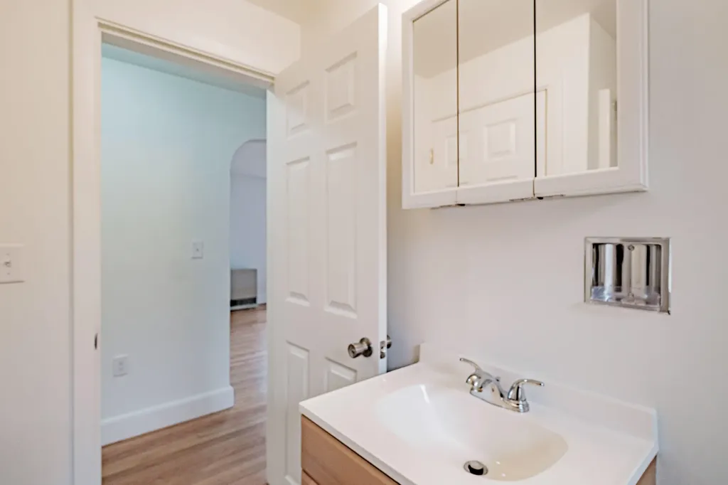 67 Cutts Road Kittery ME 03904