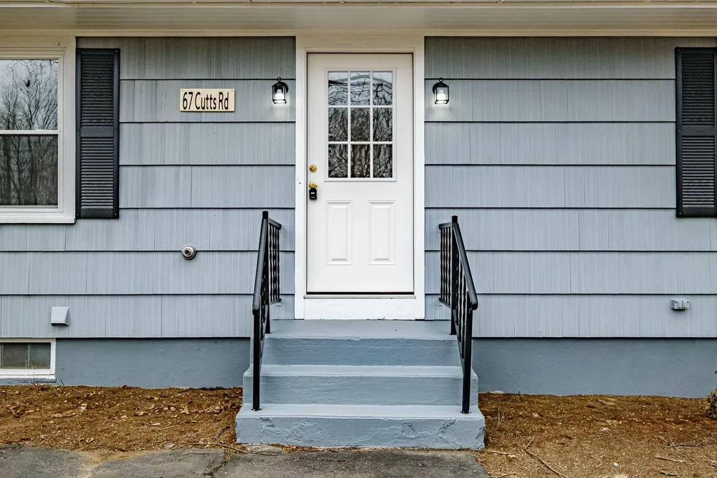 67 Cutts Road Kittery ME 03904