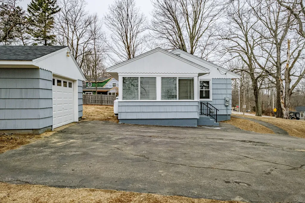 67 Cutts Road Kittery ME 03904