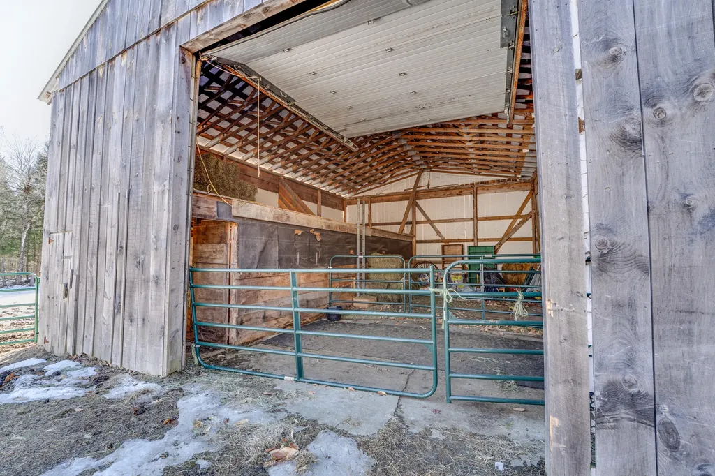 80 Spencer Lane Limington ME 04049